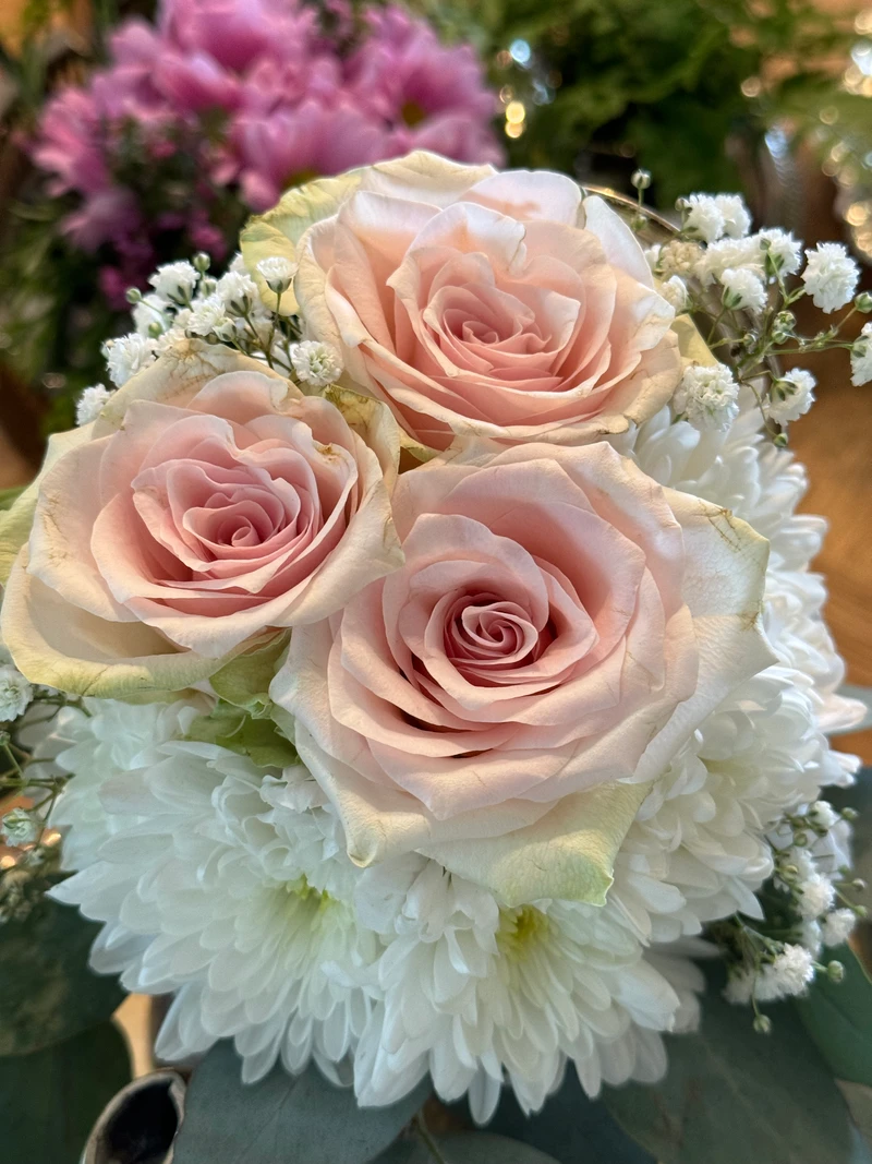 Lots of flowers were made